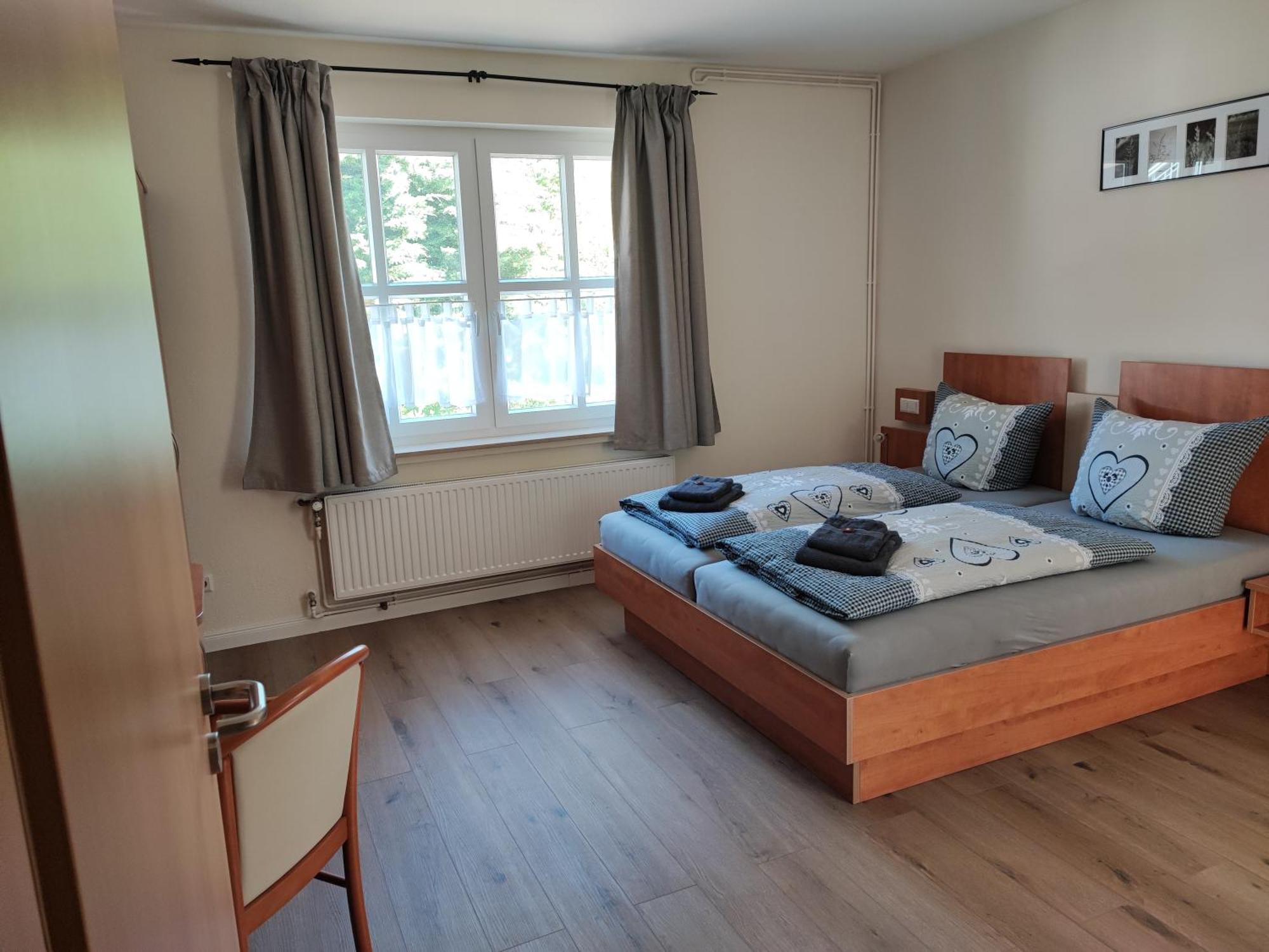 Landhotel Zur Altenburg Kalefeld Pokoj fotografie